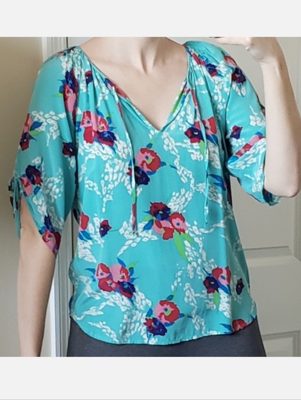 Yumi Kim 100% Silk Floral Blouse Sz S